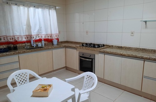 Sao Jose da Barra Casa | Suíte Master Furnas-mg, Sobrado, Casa Enzo Guimarães