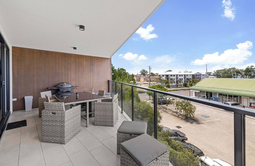 Bellara Apartamento | Sub-penthouse With Water Views