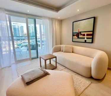 Gibraltar Apartamento | Sublime, an absolute gem in Gibraltar