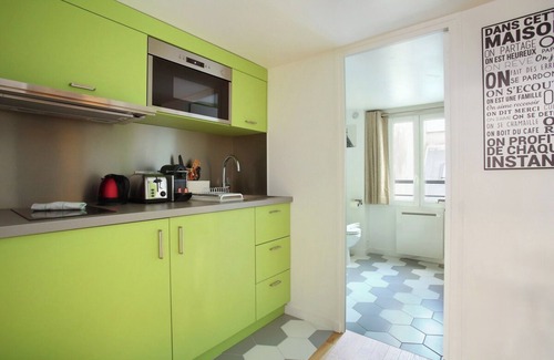 Saint-Merri Apartamento | Sublime and new Studio Le Marais / Beaubourg