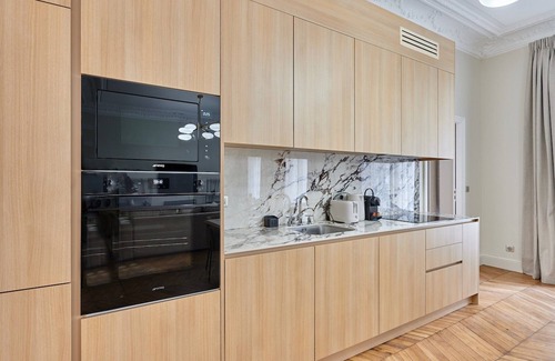 L'Europe Apartamento | Sublime Apartment in the Center of Paris
