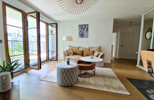 Puteaux Apartamento | Sublime appartement 4 étoiles neuf T3 àPuteaux 61m2 proche La Défense, 10m2 de terrasse avec magnifique vue