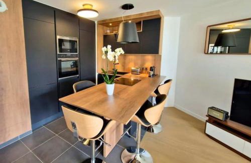 Puteaux Apartamento | Sublime appartement 4 étoiles neuf T3 àPuteaux 61m2 proche La Défense, 10m2 de terrasse avec magnifique vue