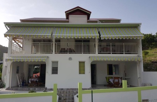 Les-Saintes Apartamento | SUBLIME F2 CUALQUIER COMODIDAD