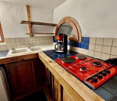 Secteur 2 Apartamento | Sublime T2 - Hyper Centre - Calme & Tout Equipé