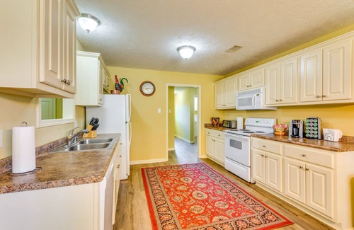 Conway Casa | Suburban Conway Vacation Rental: 2 Mi to UCA!