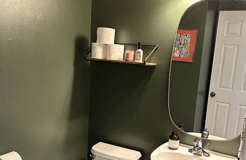 Kansas City Casa | Suburban Getaway— Close to Airport, Downtown Events & Stadiums