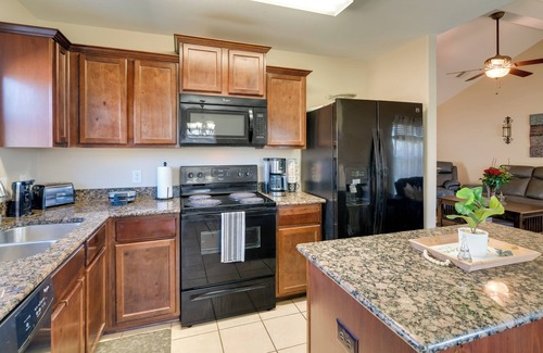 Magnolia Casa | Suburban Home in Magnolia w/ Fenced Yard