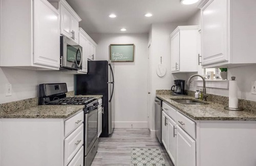 Round Rock Casa | Suburban Round Rock Home Where Cozy meets Comfort