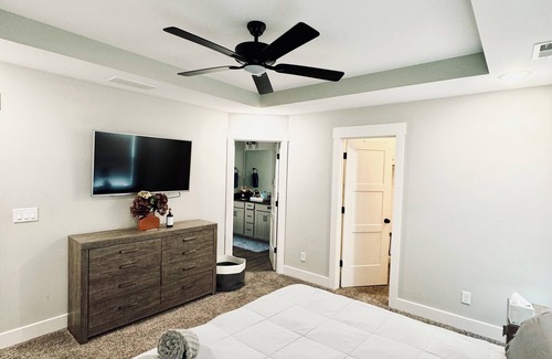 Jeffersonville Casa | Suburban Serenity Retreat