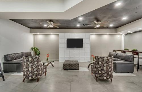 Salt Lake City Hotel | Suburban Studios Salt Lake City Airport
