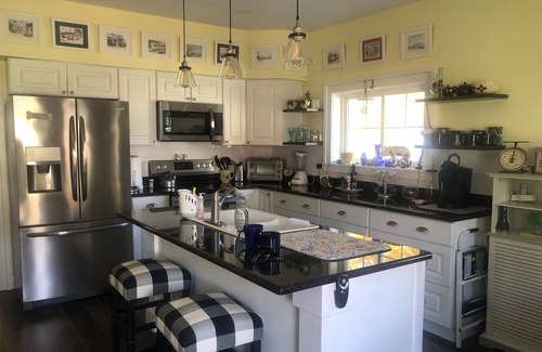 Arlington Casa | Such a Scenic, Cozy & Intimate Holiday Retreat!