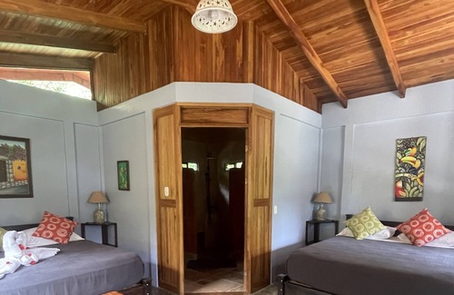 Río Naranjo Cama Y Desayuno | Sueño Río Celeste B&B