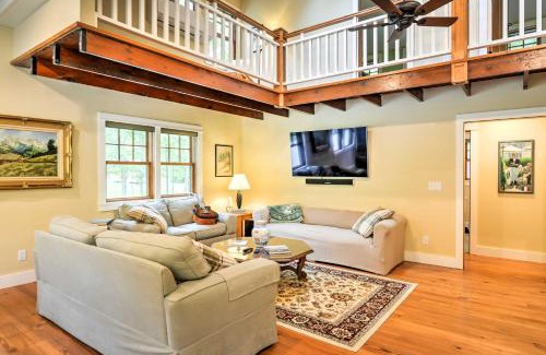 Laurel Mountain Casa | Sugar Berry Craftsman Home in Laughlintown
