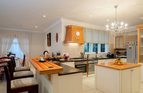 Durban North Cama Y Desayuno | Habitación SugarBird en The Brother's Guest House Durban North