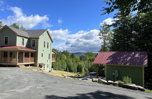 Waitsfield Cabina | ¡Para estrenar! Ski-in Sugarbush / Mount Ellen Cabin / Tiny House en 3. 2 acres