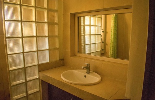 Lagos Hotel | Sugarland Apartments VI