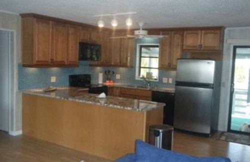 Sugarloaf Shores Casa | Sugarloaf Shores Wide Canal 3/3 Waterfront w/ 100 ft Seawall in Quite Community.