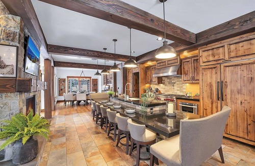 Tamarack Resort Casa | Sugarloaf Summit @ Tamarack Resort | Insta-Worthy SKI IN/OUT Mountain Modern Estate