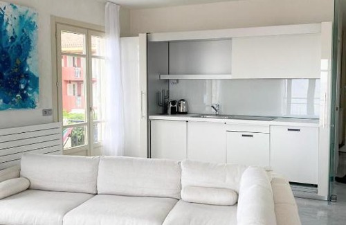 Saint-Jean-Cap-Ferrat Apartamento | Suggestivo appartamento