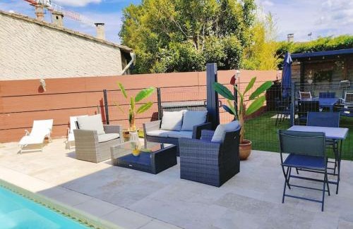 Morieres-les-Avignon Apartamento | SUİTE 44m2 avec piscine
