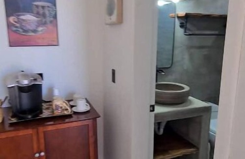 Valle de Guadalupe Cabina | Suite 1 En Finca de Piedra Valle, downtown
