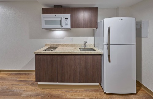 Cancún Apartamento | Suite 1 Queeb Bed with kitchenette