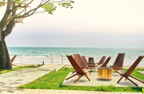Wainfleet Cabaña | Suite 208: Beautiful 1-Bedroom Beachfront Suite