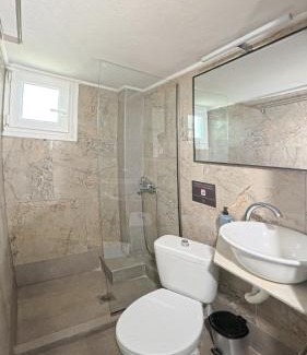 Flogita Apartamento | Suite 2nd Floor & Rooftop 5