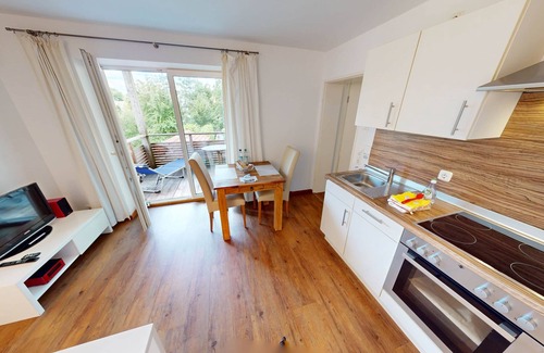Bad Aibling Apartamento | Suite 4 on the 1st floor, 1.5 room apartment with south-facing balcony