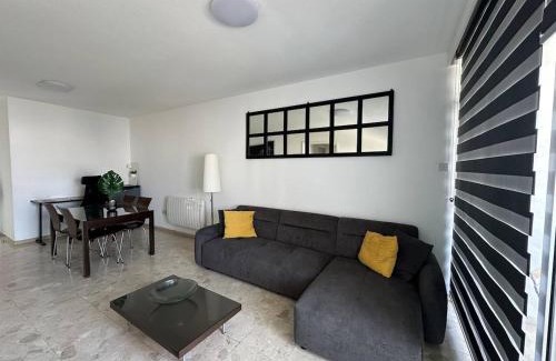 Nicosia Apartamento | Suite 52 - Two Bedroom Apartment with Shared Pool