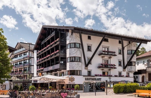 Seefeld Pedestrian Zone Casa | Séptimo cielo - Alpenhotel ... enamórate