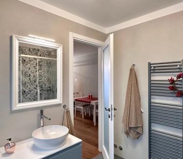 Chioggia Apartamento | Suite Apartment a tema Natale in centro storico "Gingerbread Suite"