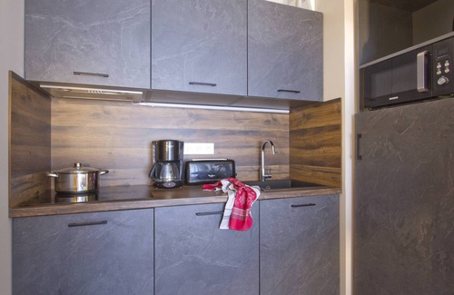 Eclose-Est Condominio | Suite av/ balcon au Alpe d'Huez | gym + piscines!