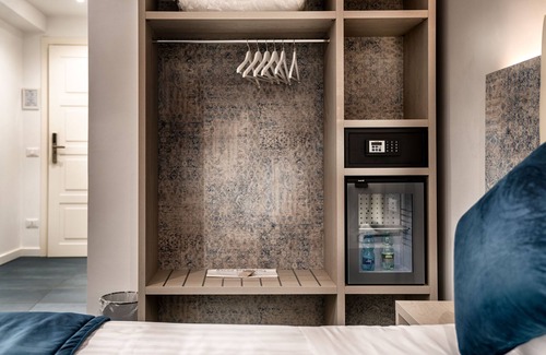 Universita Casa | Suite Blue Style