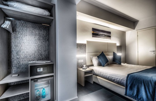 Universita Casa | Suite Blue Style