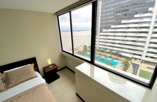 Puerto Santa Ana Apartamento | Suite cómoda y con buena vista en Puerto Santa Ana