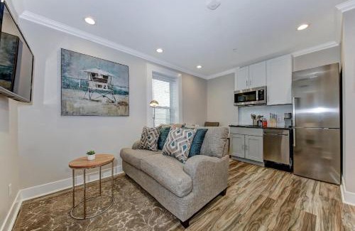 Dupont Circle Cama Y Desayuno | Suite C - Dupont Circlekalorama Luxury Apartment
