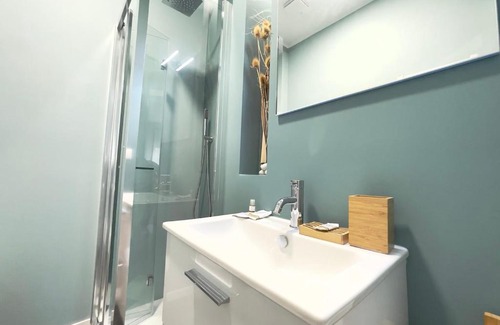 Pavia Apartamento | SUITE Celeste - 2 Bagni e 2 Camere da Letto