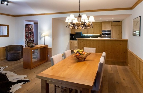 Villars-sur-Ollon Condominio | Suite Chaleureuse avec Terrasse Privée