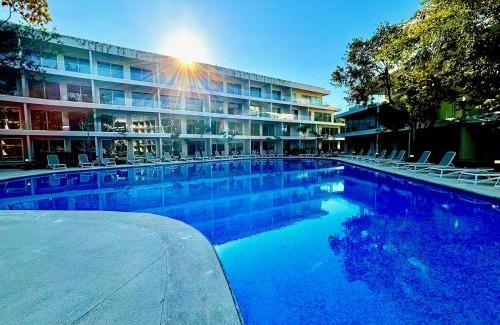 Playacar Apartamento | SUITE con Terraza Privada y Diseño Moderno
