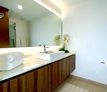 Playacar Apartamento | SUITE con Terraza Privada y Diseño Moderno