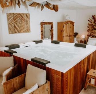 Tubize Apartamento | Suite de charme à l italienne avec jacuzzi