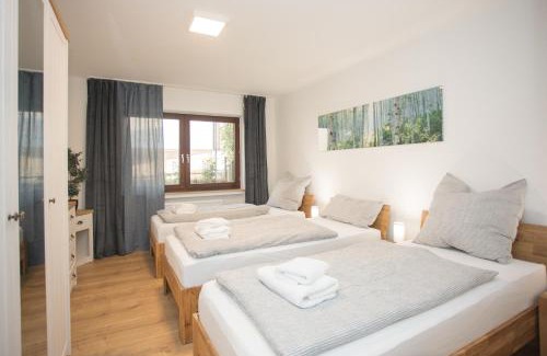 Winterberg Apartamento | Suite Deluxe for 5 - 2 Bedrooms - Free Private Parking - 5 Min to Slopes - Terrace