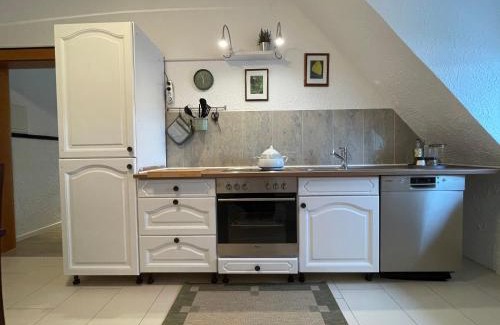 Huesten Apartamento | Suite Dilara by NINJA SPACES - 105QM Maisonette, Garten, Parkplatz