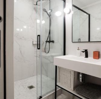 Saint-Thomas-d'Aquin Apartamento | SUITE ELUARD au cœur de la Rive Gauche, neuf, design, 2-4 personnes