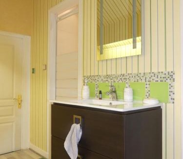 Quinssaines Cama Y Desayuno | Suite Emeraude