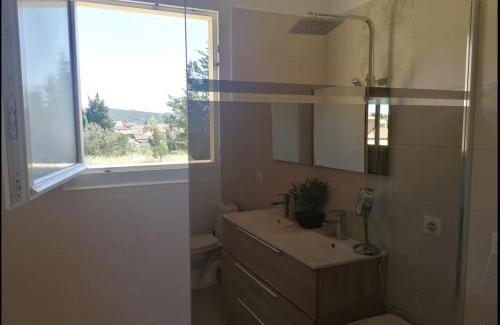 Saint-Andre-de-Roquelongue Casa | Suite parentale avec terrasse solarium