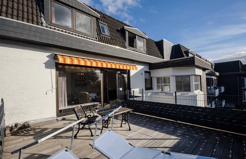 Leer Casa | Suite - Hotel Lange - 14002