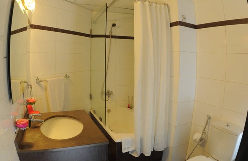Majzoub Hotel | Suite Hotel Merlot